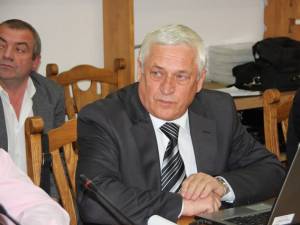 Şeful Inspectoratului Şcolar Judeţean (IŞJ) Suceava, prof. Gheorghe Lazăr