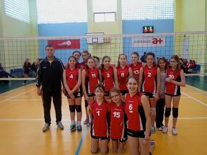 Echipa de minivolei a LPS CSȘ Suceava s-a calificat la turneul semifinal
