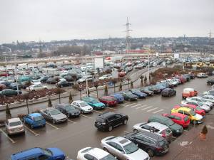 Reguli noi impuse pentru parcarea Iulius Mall Suceava