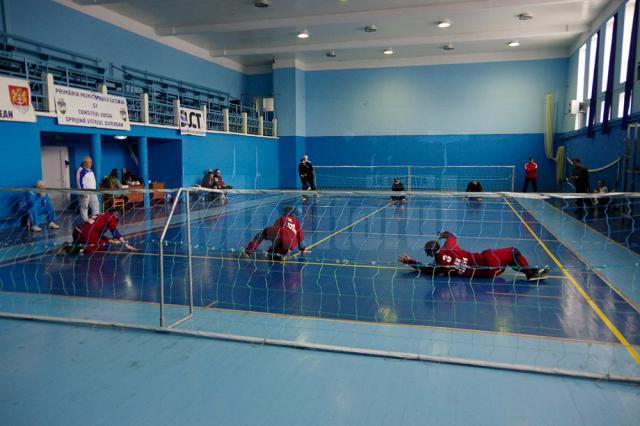 Nevăzători din patru judeţe au participat la faza zonală a Campionatului de Goalball