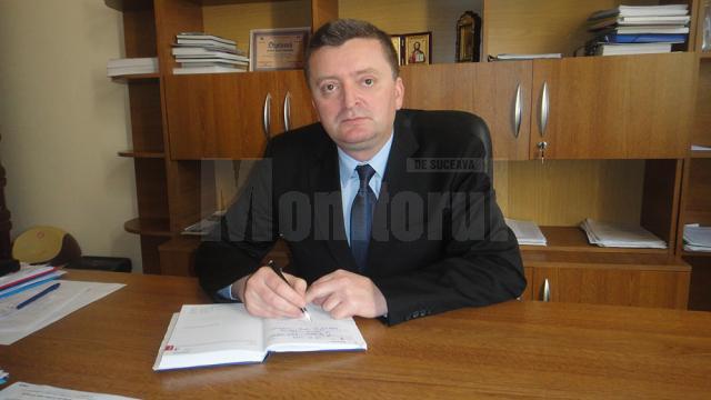 Secretarul Adrian Valentin Onciul are cele mai mari şanse de a prelua frâiele administraţiei publice locale Rădăuţi