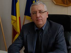 Prefectul judeţului Suceava, Constantin Harasim, a lansat, ieri, varianta conducerii Primăriei  Rădăuţi de un delegat din partea Prefecturii Suceava