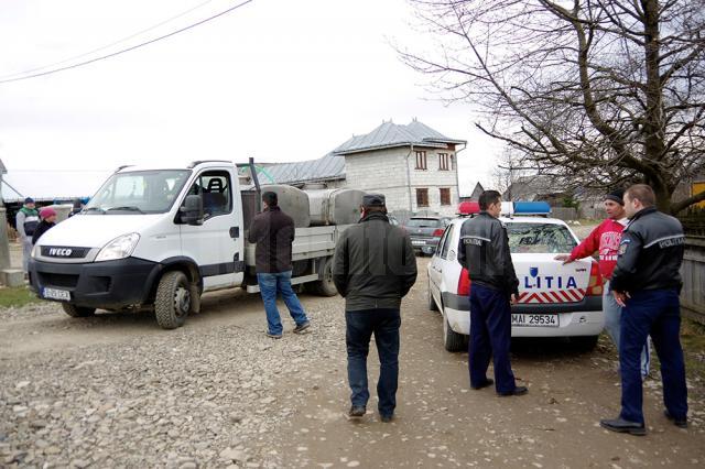 Maşina de colectat lapte a plecat de la faţa locului după intervenţia poliţiei