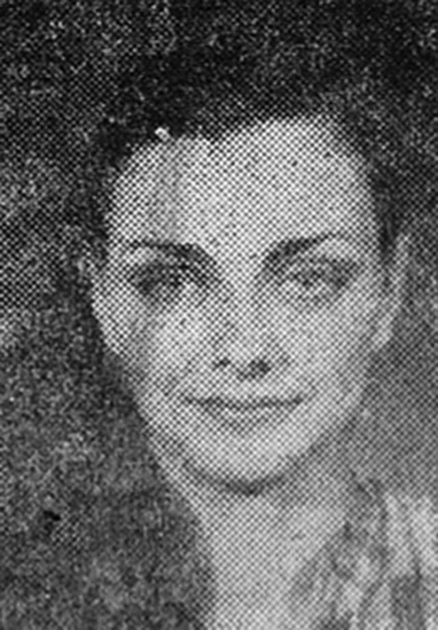 Carmen Tănase în 1984 cand a fost repartizată la Secţia Suceava a Teatrului Naţional Iaşi