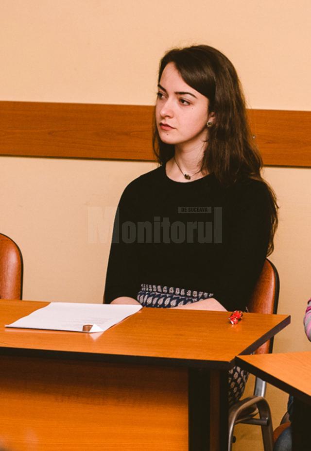 Daniela Petrovici, elevă în clasa a XII-a la Colegiul „Petru Rareş”, s-a calificat la Olimpiada Internaţională „Lectura ca abilitate de viaţă”