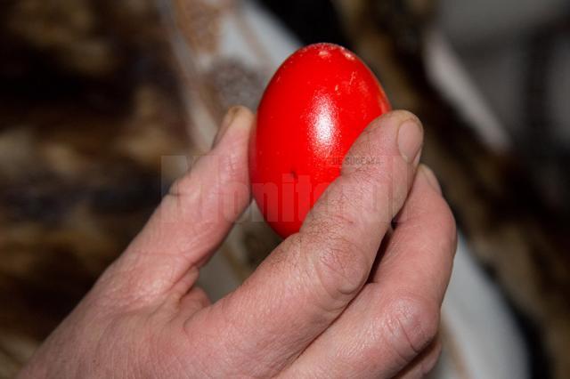 Concurs de ciocnit ouă la Mănăstirea Humorului