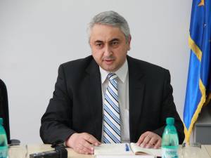 Rectorul USV, Valentin Popa: „Vom informa despre lacunele acestei clasificări, care se finalizează în anul 2015, dar care se perpetuează încă şase ani”