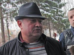Săvel Botezatu, primarul suspendat al comunei Udeşti, îşi va petrece încă o lună în arest la domiciliu