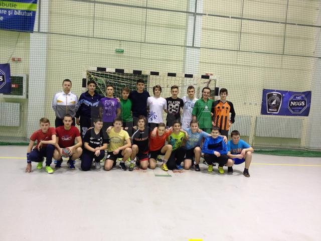 Echipa de handbal juniori III LPS Suceava a început turneul semifinal I cu o victorie