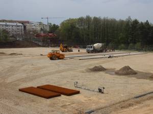 Într-o lună de zile, stratul de beton al stadionului va fi finalizat