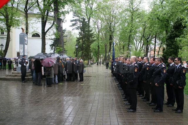 Ziua Veteranilor de Război, marcată în centrul Sucevei