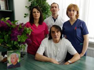 Dr. Nicolae Dobromir, dr. Alexei Filip, asistentele Ioana Bumu şi Alina Ungureanu
