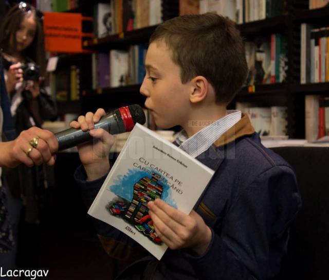 Lecţie de optimism predată de copilul Sebi Crăciun, care învinge tetrapareza prin poezie