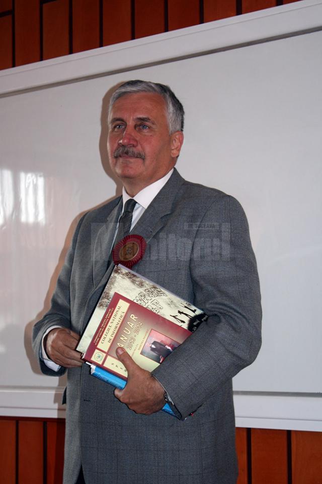 Călin Oanea, primul director al Liceului de Informatică