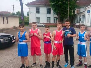 Trei pugilişti de la CSM Suceava s-au întors câştigători de la Roman