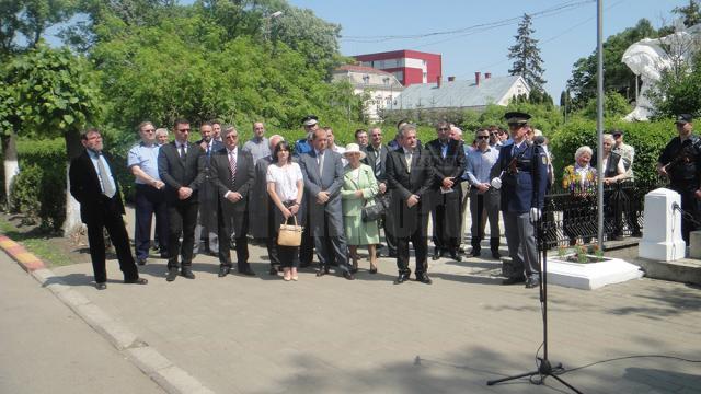 Ziua Eroilor, sărbătorită la Rădăuţi