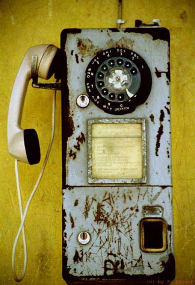 „Telefonul public”