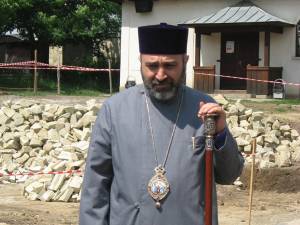 P.S. Datev Hagopian, Episcopul Eparhiei Armene din Romînia