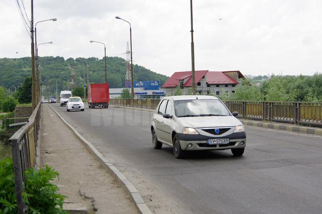 Reabilitarea podului de la Iţcani de peste apa Sucevei va bloca total traficul rutier toată luna iulie