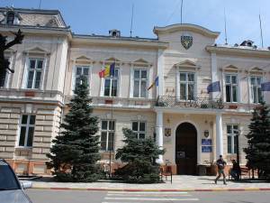 Primăria municipiului Rădăuţi ar putea fi condusă de un jurist care va fi numit de prefectul judeţului Suceava, Constantin Harasim