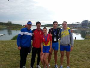 Cei patru sportivi de la CSM Suceava participanți la europene alături de antrenorul Ioan Despa