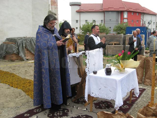 Osemintele dezgropate în cimitirul armenesc Sf. Simion au fost reînhumate