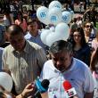 Ciocolate şi baloane, oferite de Ioan Balan copiilor din municipiul Suceava în dar de ziua lor