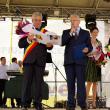 Emil Mateiaş si Viorel Ieremie au primit diplomele de Cetăţeni de Onoare pentru organizarea festivalului mondial UNICA la Suceava