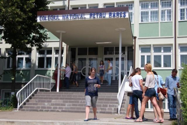 Colegiul „Petru Rareş”, în topul şcolilor cu cele mai mari note la evaluarea naţională