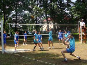 Echipa de volei masculin a Clubului Sportiv Municipal Suceava a participat în weekendul trecut la un turneu de pregătire, în Ucraina, intitulat Cupa Zalyea Sneatiskogo