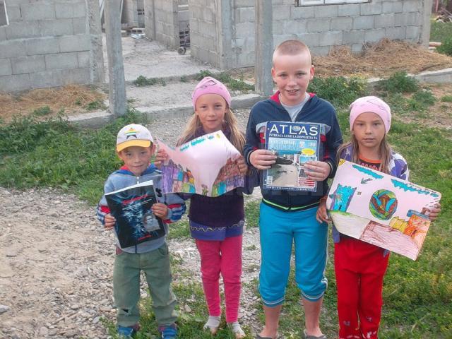 Copii implicaţi în activităţi educative la locuinţa lui Ilie Dumitru Vorobchievici