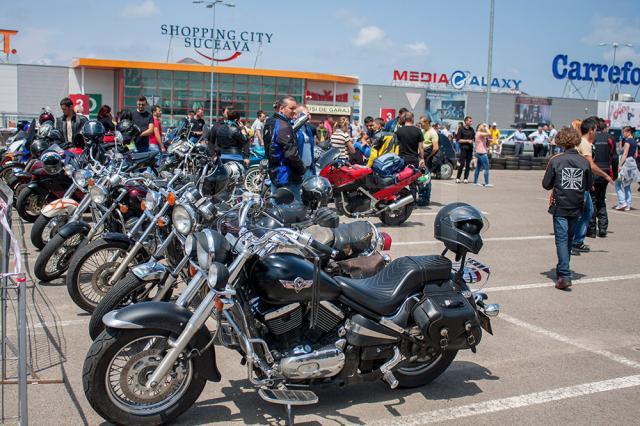 Sute de motociclete spectaculoase vor putea fi admirate sâmbătă, 4 iulie, în cadrul paradei de motociclişti, în parcarea Shopping City Suceava