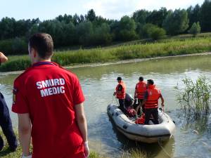 Doi copii, unul de 12 şi unul de 14 ani, înecaţi în râul Suceava