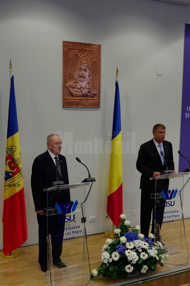 Klaus Iohannis şi Nicolae Timofti , cu ocazia declaraţiilor de presă