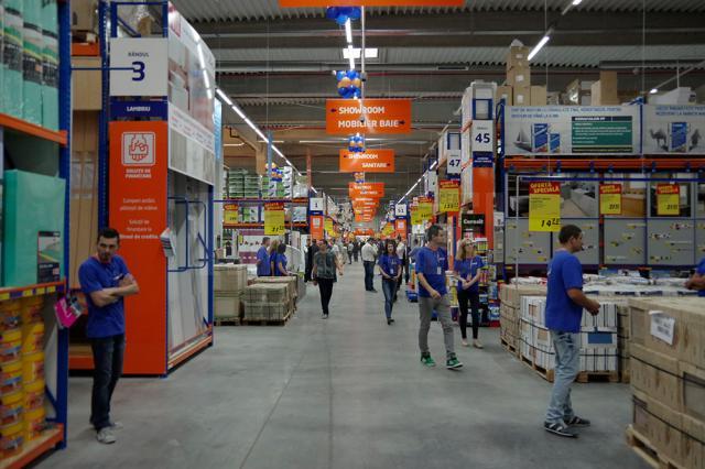 Dedeman a înlocuit magazinul din Suceava, primul din reţeaua de 41 de reprezentanţe, cu unul de două ori mai mare