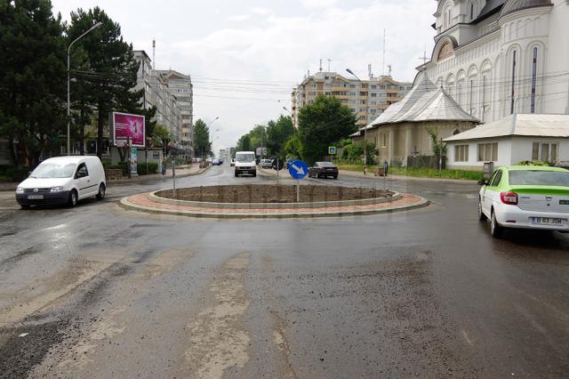 Una din principalele intersecţii din municipiul Suceava, Mărăşeşti, va fi restricţionată parţial traficului rutier astăzi şi mâine