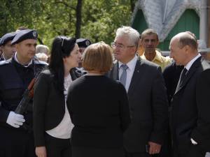 Ion Lungu şi Traian Băsescu
