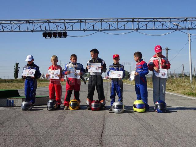 Mai mulţi elevi de la Palatul Copiilor s-au remarcat la Campionatul Național de Karting Școlar
