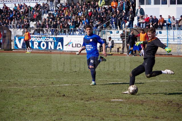 Portarul Vlad Hânţescu este primul jucător transferat în această vară de Rapid