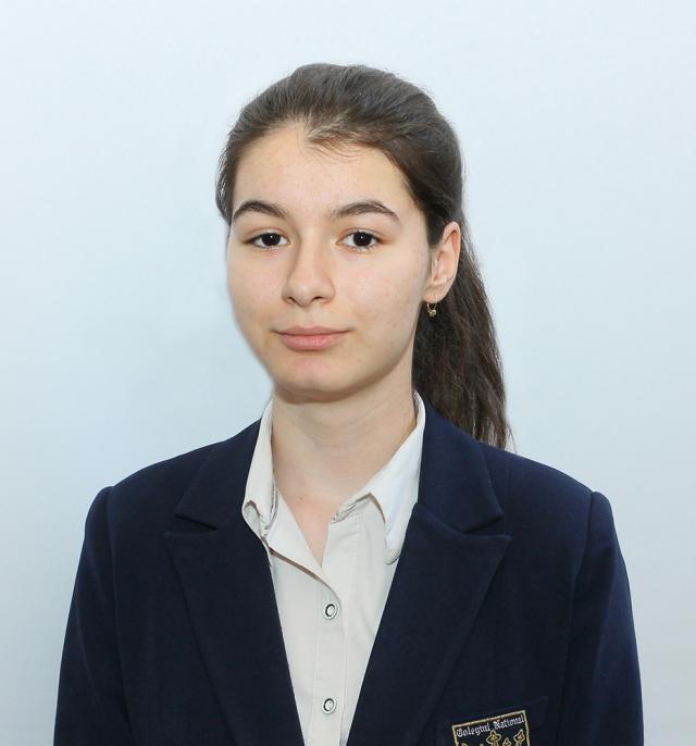 Lavinia Isabela Ivan, elevă în clasa a X-a la Colegiul Naţional „Ştefan cel Mare” Suceava