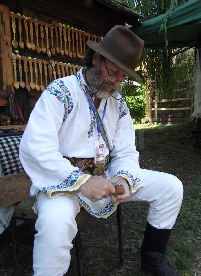 Tradiţie, diversitate şi noutate la Târgul Meşterilor Populari din Muzeul Satului Bucovinean