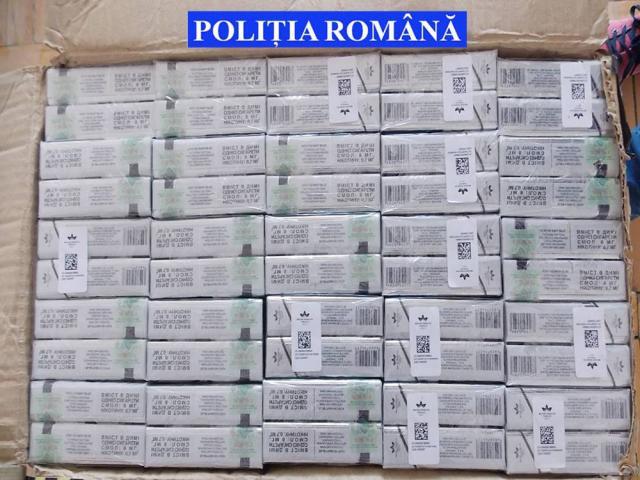 49 de cartușe cu ţigarete de provenienţă Ucraina au fost găsite în locul destinat roţii de rezervă