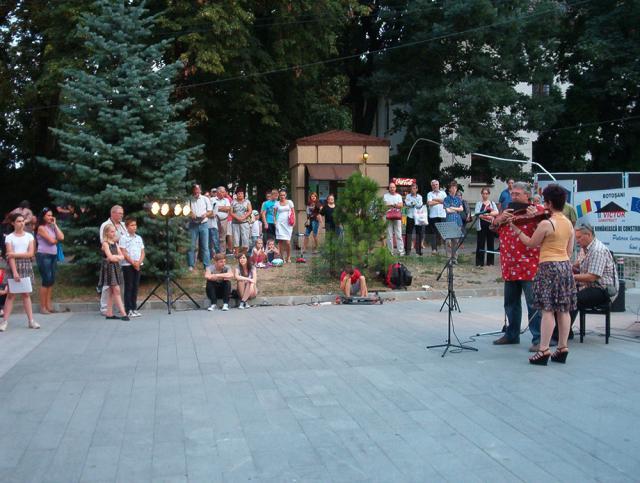 „Serată muzicală în parc”, un experiment interesant de spectacol