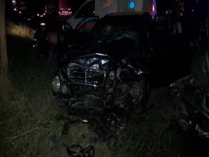 Accident cu zece răniţi, după o ciocnire violentă între un BMW şi un Mercedes