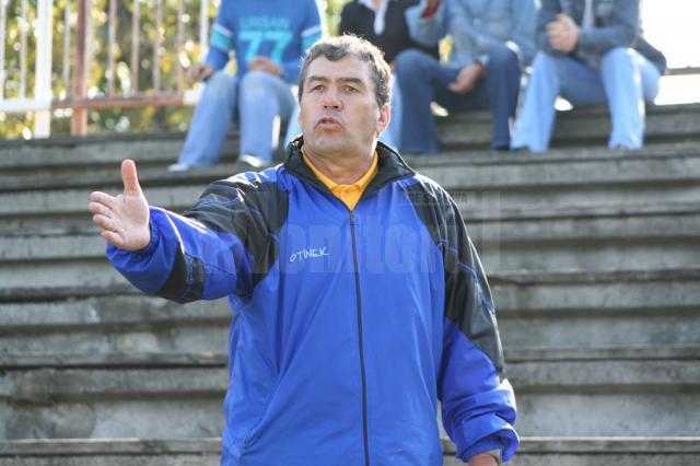 Constantin Vlad: „În meciul de la Bucureşti au folosit mai mulţi jucători tineri”