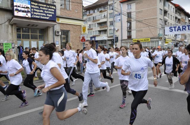 Entuziasm şi emulaţie la prima ediţie a Crosului Sucevei