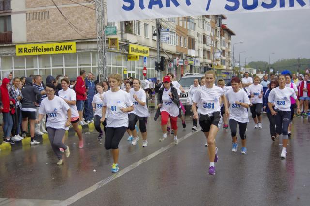 Entuziasm şi emulaţie la prima ediţie a Crosului Sucevei