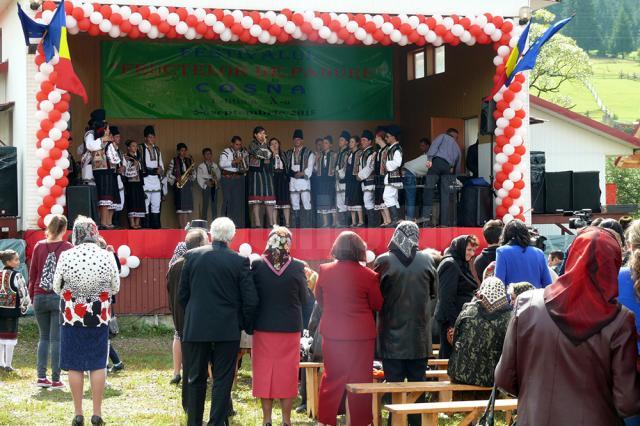 A X-a ediţie a Festivalului Fructelor de Pădure de la Coşna