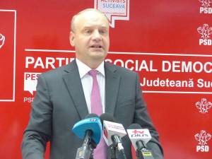 Senatorul PSD de Suceava Ovidiu Donţu a solicitat Ministerului Muncii finalizarea de îndată a proiectului de Lege privind salarizarea unitară