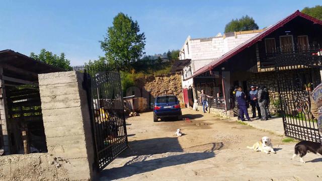 Poliţiştii au efectuat în cursul zilei de luni o percheziţie la locuinţa din Vama a lui Ciprian Ţăranu